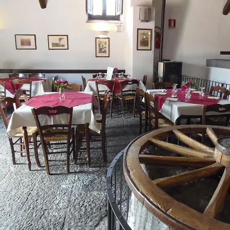 Hotel Le Cisterne Dell'etna 3*