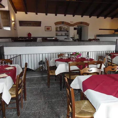 Hotel Le Cisterne Dell'etna