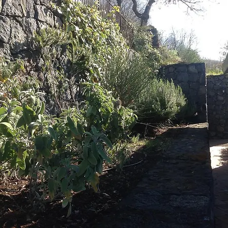 Hotel Le Cisterne Dell'etna