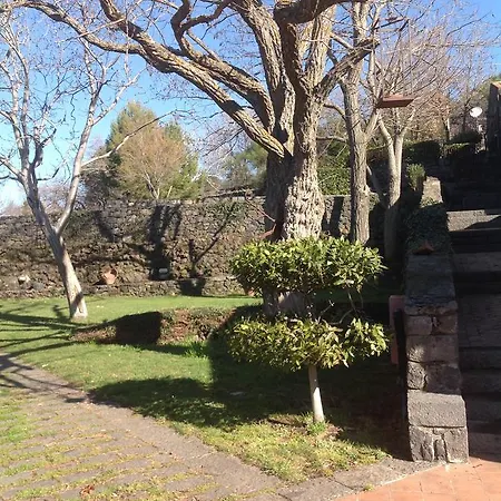 Le Cisterne Dell'etna 3*