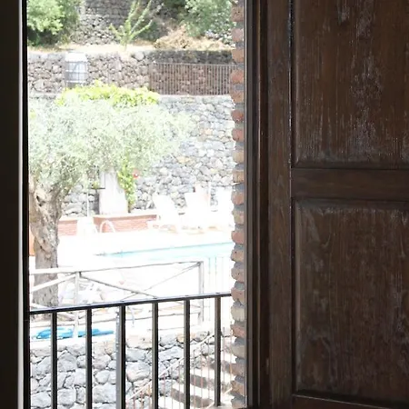 Le Cisterne Dell'etna Hotel Calcerana-Marina