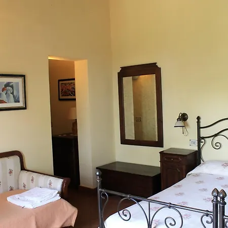 Hotel Le Cisterne Dell'etna 3*